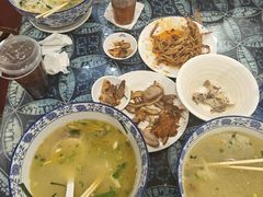 -桥香园云南过桥米线(金马碧鸡店)