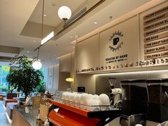 -Peet's 皮爷咖啡(海雅缤纷城店)