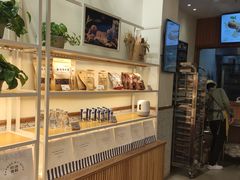 面包甜点陈列柜-前进麦味·天然烘焙(凯德1818店)