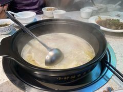 霸气竹笙王猪肚鸡-顺德公广东猪肚鸡·煲仔饭(白石洲店)
