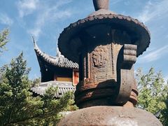 -龙华寺