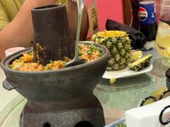 -香巴拉云南餐厅(华莱坞店)