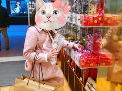 -VENCHI 闻绮(上海佛罗伦萨小镇店)