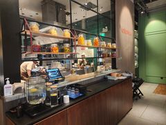 -MOMENTI手工意面(晶耀前滩店)