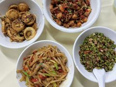 -笨罗卜浏阳菜馆(星沙店)