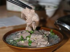 -周记翘脚牛肉