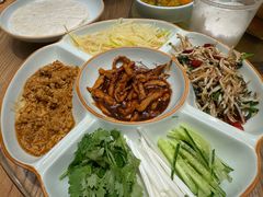 -哈啾嗨·新概念蒙餐(红星新城店)