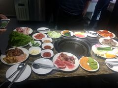 -33韩式自助烧烤(环城南路店)
