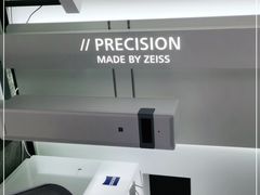 -浮光眼镜·蔡司视觉合作·数字验配中心(陆家嘴店)