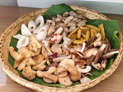 野生菌簸箕拼盘-原林野山菌火锅·炒菌(关上野生菌一条街店)