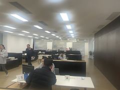 -上海永达奥诚奥迪4S店(申江路店)