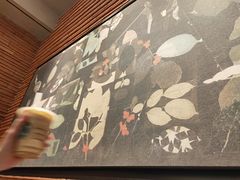 -星巴克(上海虹桥新天地二店)