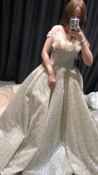 -艾米丽婚纱礼服