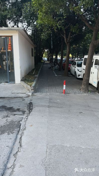 富豪金丰酒店-停车场图片