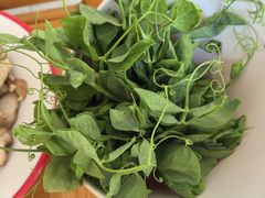 -毛辣果·贵州红酸汤牛肉火锅(西单店)