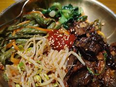 老妈拌饭-聚合鑫东北熏酱熟食麻辣面(长阳店)