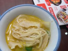 -小六汤包砂煲菜(文景路店)