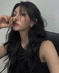 -BULB STUDIO 巴柏明星发型工作室