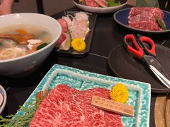 -山川小町·极番烧肉(新地假日广场店)