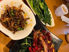 -隔壁老王·家常云南菜(花巷店)