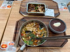 -小满手工粉(杭州滨江龙湖店)
