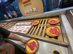 -山焱·炭火自助烤肉(周浦万达店)