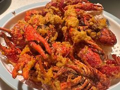 咸蛋黄小龙虾-红盔甲·小龙虾(天钥桥店)