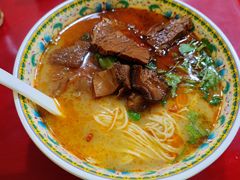 红烧牛三宝面-金杨拉面王小吃面馆·牛三宝面·红烧牛肉粉
