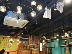 大堂-钢管厂五区小郡肝串串香(南山店)