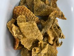 炸鱼皮-榮泰米粉湯(Left Shop)