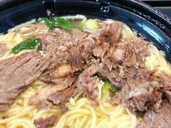 -全家便利店(愚园店)