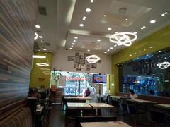 -佰搭果·广式茶餐厅(西华路店)