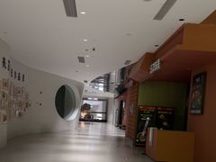 -涨巢·潮玩水疗局