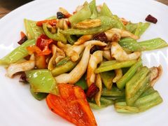 -欣欣餐厅·大连老菜(中山区解放路武昌街店)