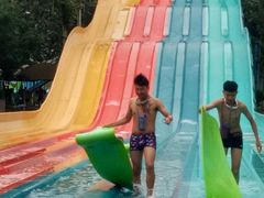 -欢乐水魔方水世界