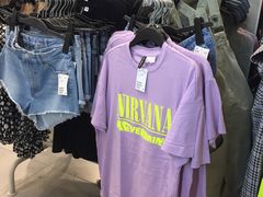 -H&M(天一广场店)
