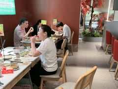 -左庭右院鲜牛肉火锅(新梅广场店)
