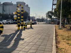 -极限PLAY运动娱乐新世界·团建派对表演休闲馆·室内高空游乐园