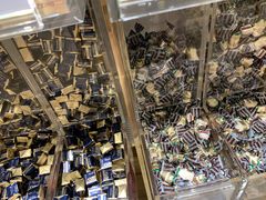 -VENCHI 闻绮(北京国贸商城店)