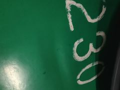 -上海威斯汀大饭店-地下停车场