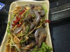 -俊家铁锅炖鱼(丹东店)