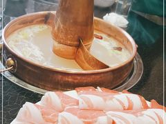 -蒙星月涮肚火锅城(宏运家园店)