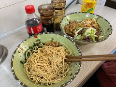 韭黄炒牛肉-刘氏三和面馆