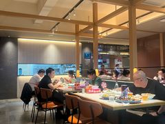 -杨氏青龙虾·吃蟹季(金盛路总店)