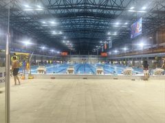 -奥冠体育华师附中恒温游泳馆