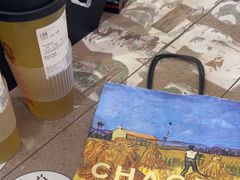 -霸王茶姬(云杉奥莱店)