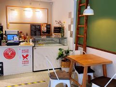 -红小姐咖啡馆(西津渡店)