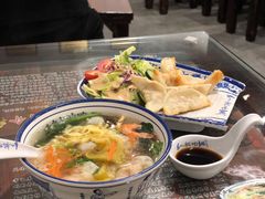 -长人馄饨铺(解放街店)