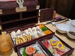 -余欢领鲜火锅(新街口店)