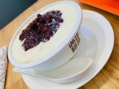 闺蜜同享红豆双皮奶-满记甜品(荟聚购物中心店)